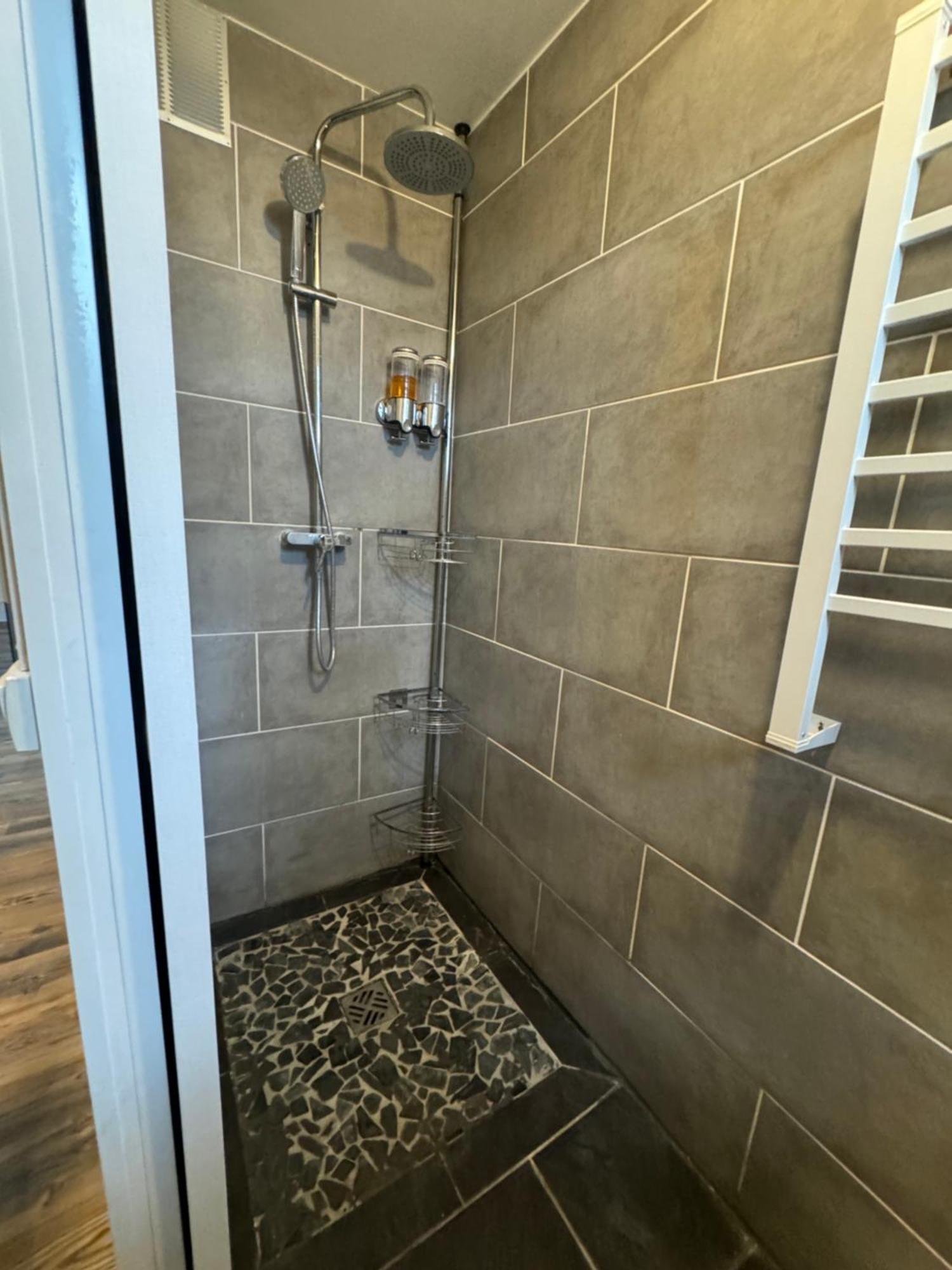 Appartement Cosy Roussillon  Esterno foto